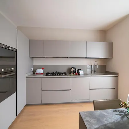 La N ° 1 - Spacious & Modern Holiday home Monticelli Brusati
